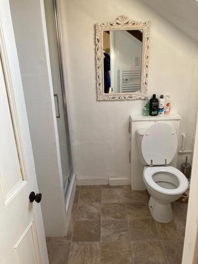 The Hayloft Apartment Абъргавени Екстериор снимка